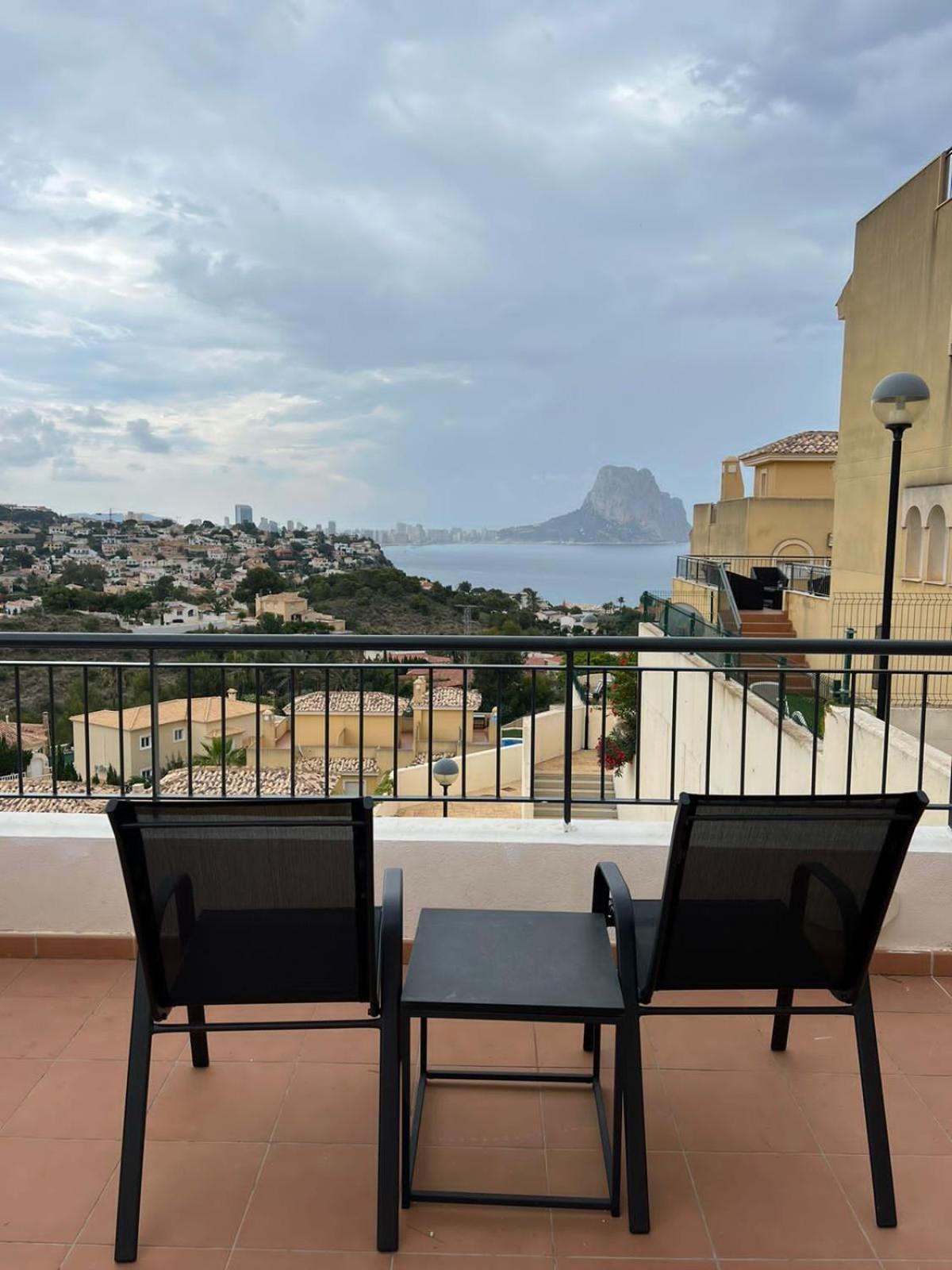 Chalet Adosado Con Vistas Al Mar Calpe Exterior photo